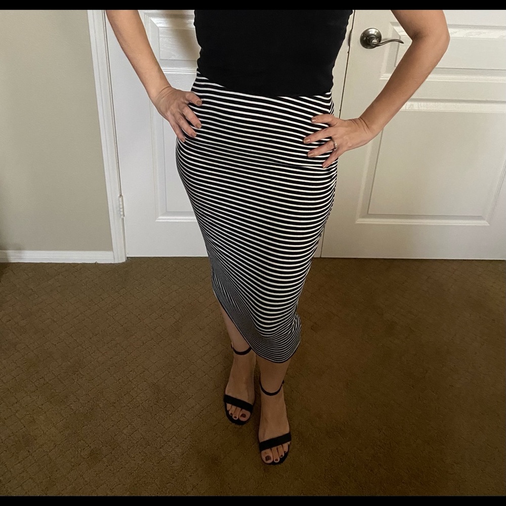 Striped MIDI Skirt